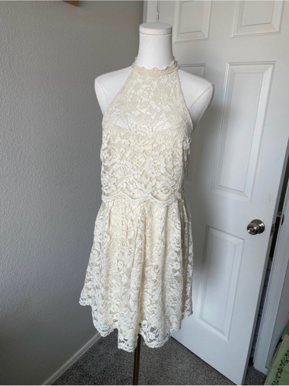Free People Lost in a Dream Halter Dress Antique Ivory Size 2 | Boho - Picture 3 of 6